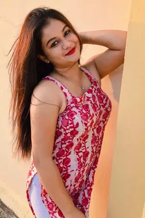 housewife escort in Delhi