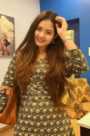 housewife escorts in Delhi