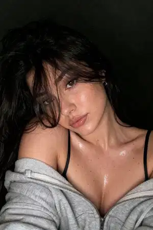 MILF escort Delhi